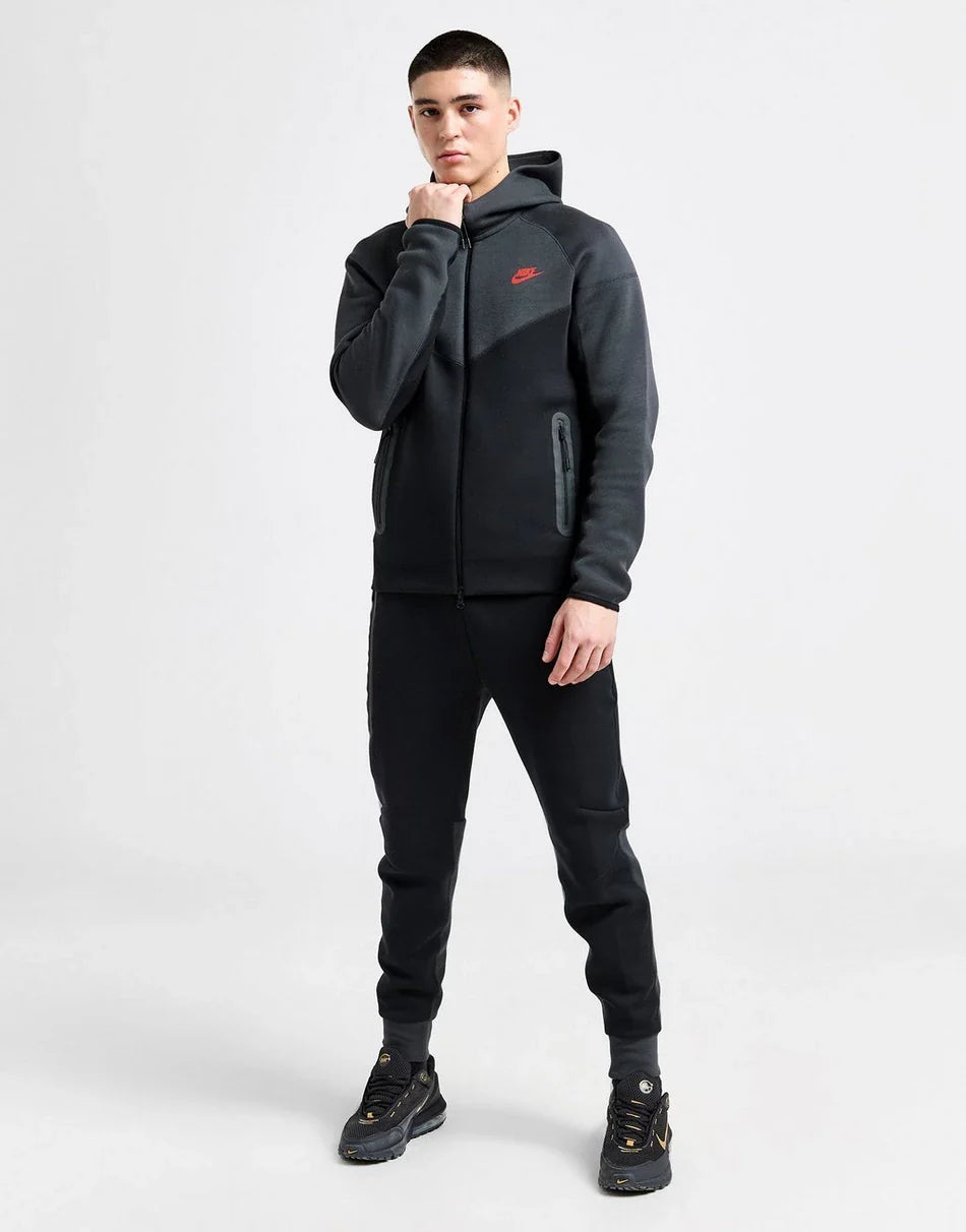 Nike Tech Fleece Hoodie